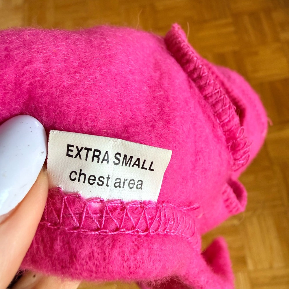 💖 XS Pink Snuggie for Dogs – Cozy Fleece Jacket - Picture 5 of 5
